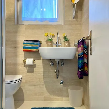 Bnbook Maggiore Apartament *